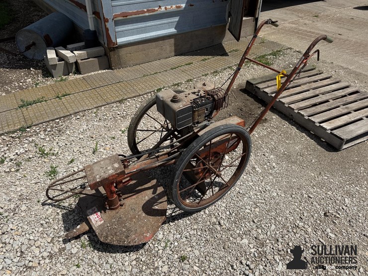 batchold-walk-behind-brush-cutter-image-1