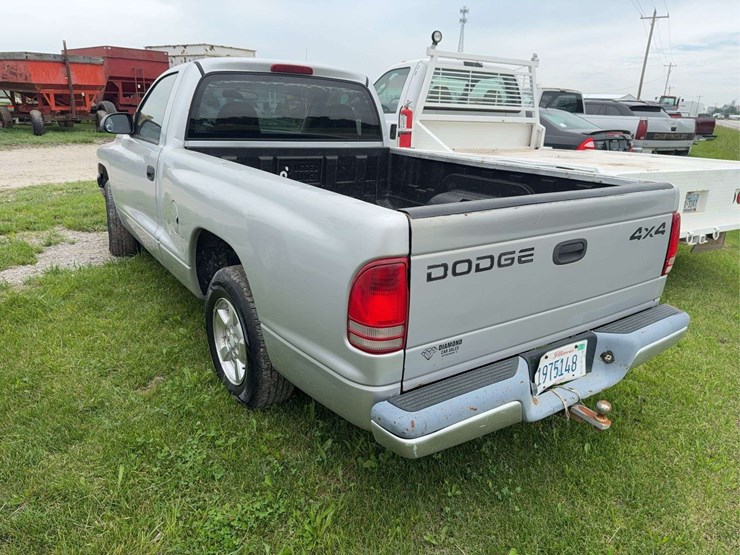 2001-dodge-dakota-image-4