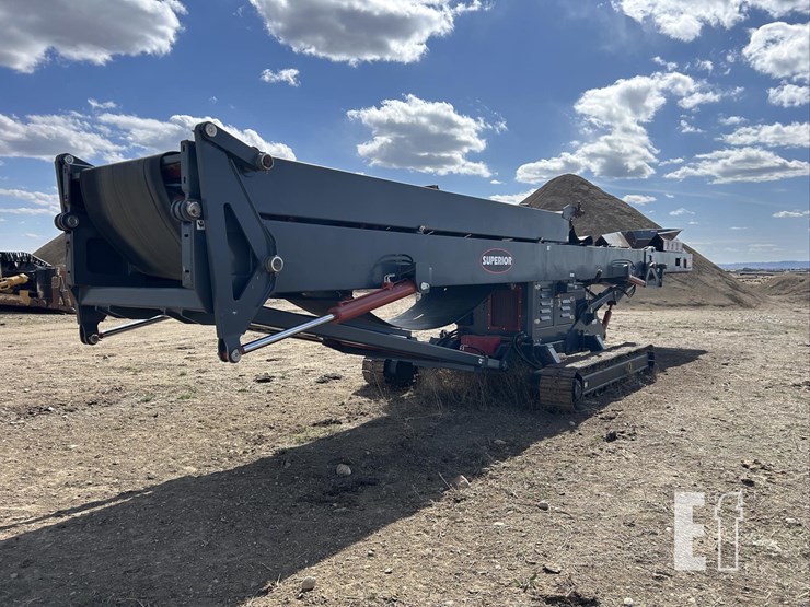 2019-superior-f42x75-image-7