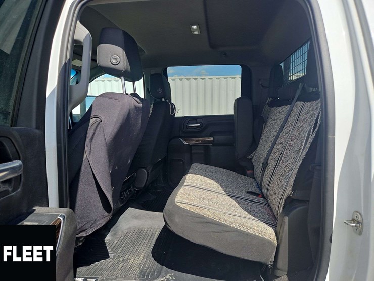 2022-gmc-sierra-2500hd-image-15