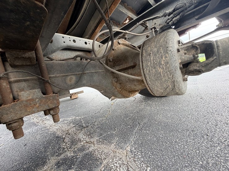 2004-ford-f650-image-92
