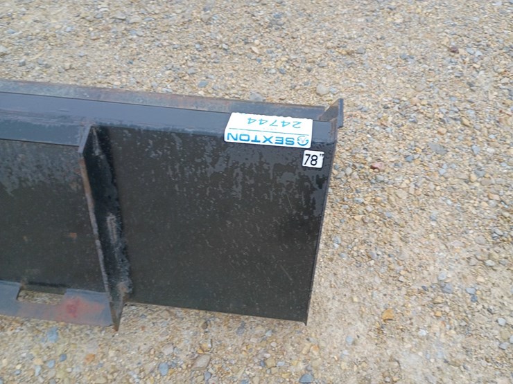 #24744-•-78"-smooth-bucket-skid-steer-attachment-image-9