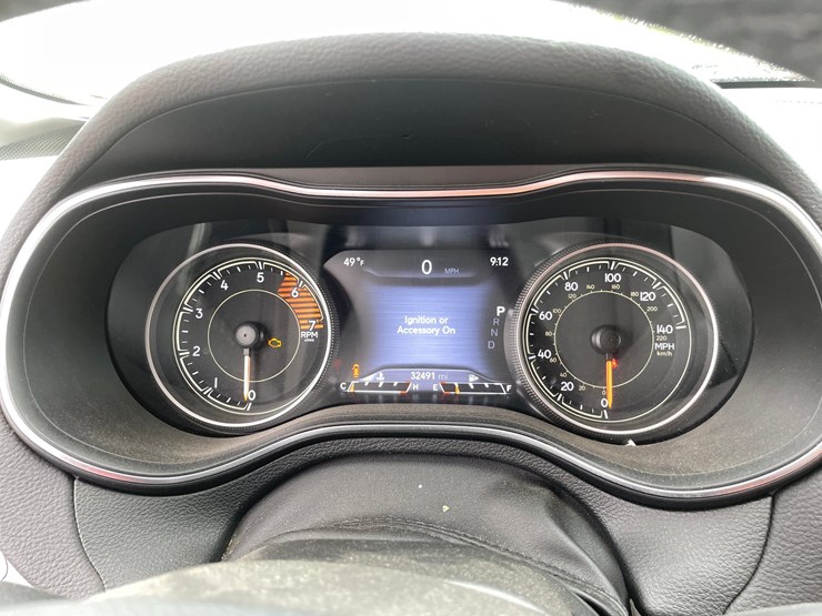 2019-jeep-cherokee-limited-image-28