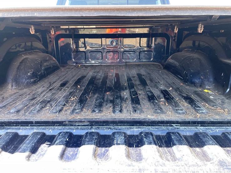 #1312-•-2016-dodge-ram-pickup-truck-(has-mn-salvage-title)-image-31