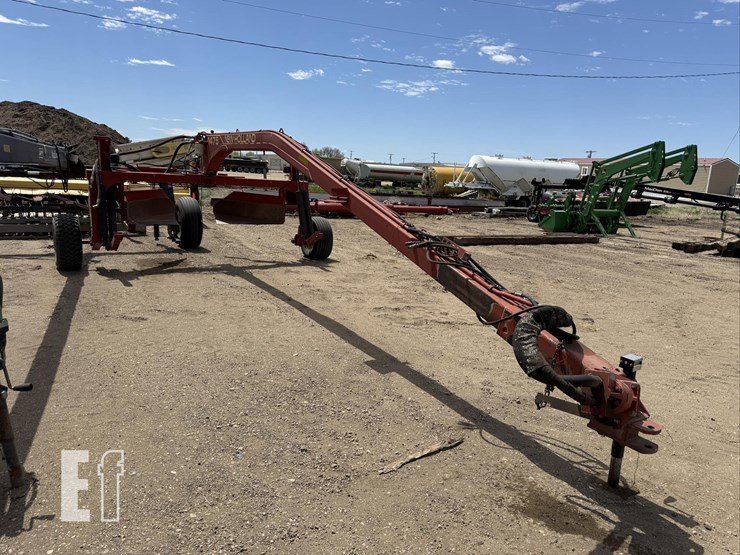 new-holland-1475-image-11