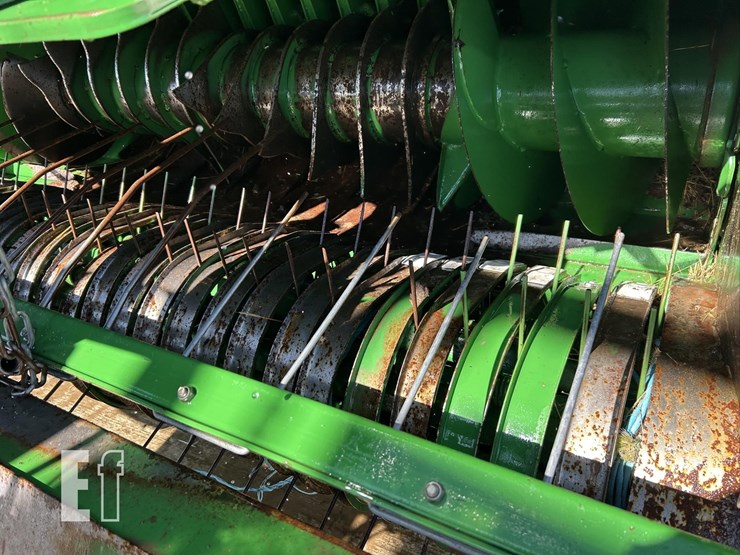 2016-john-deere-l340-image-52