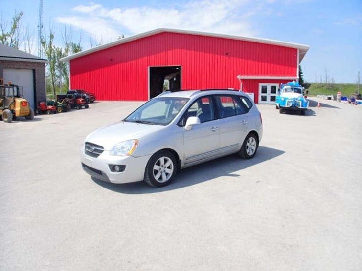 2007-kia-rondo-ex-sport-utility-vehicle-knafg52667-image-1