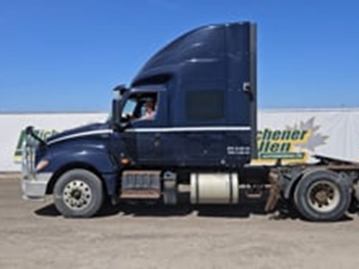 2016-international-prostar-image-5