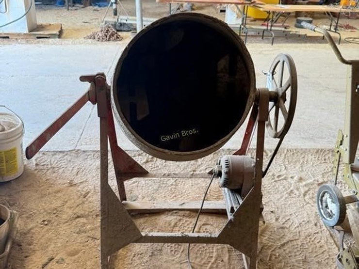electric-cement-mixer-image-2