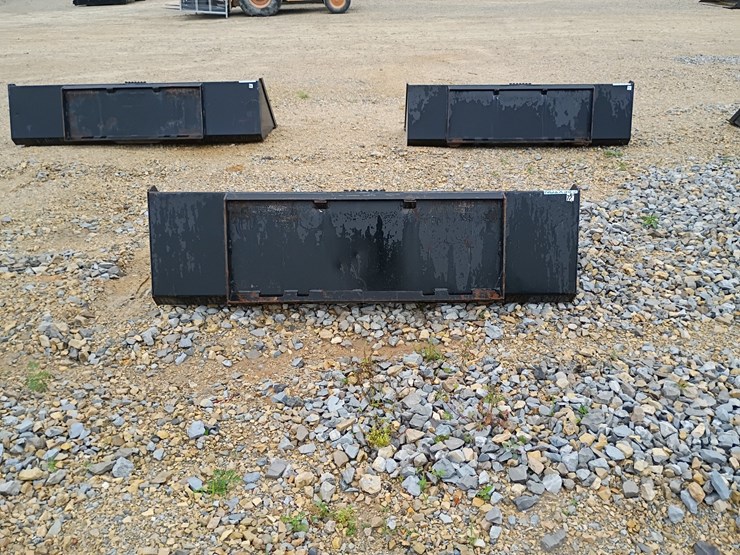 #24753-•-72"-smooth-bucket-skid-steer-attachment-image-3