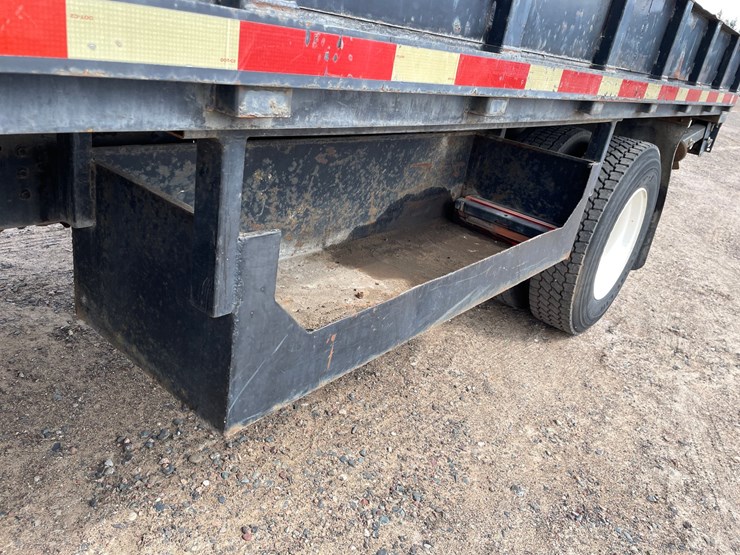 1994-ford-l9000-image-19