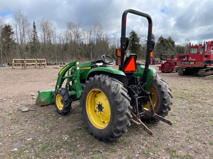 2005-john-deere-4120-image-3