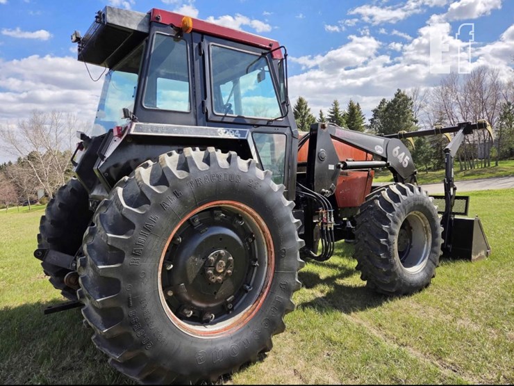 1985-case-ih-3294-image-3
