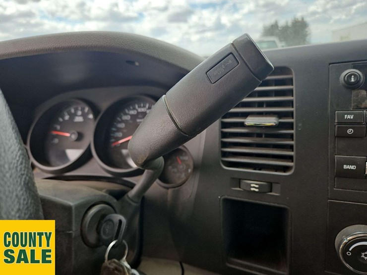 2010-gmc-sierra-1500-image-21