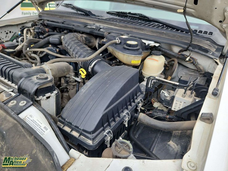 2006-ford-f450-xl-image-26