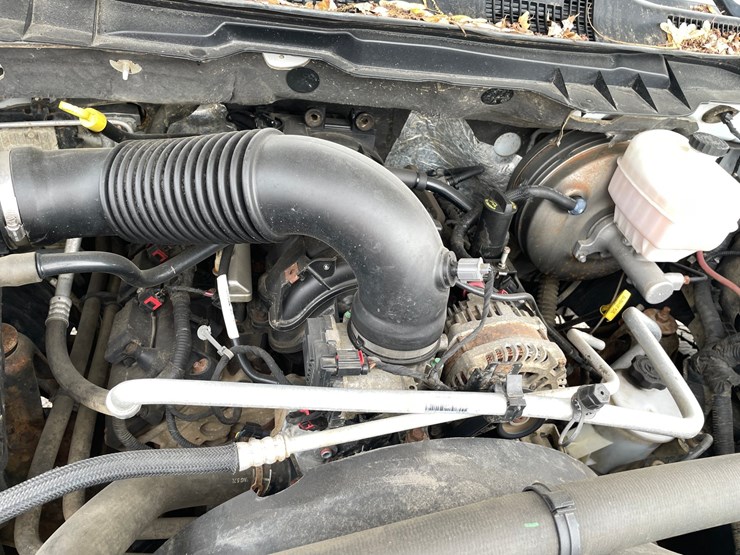 2013-dodge-2500-image-23