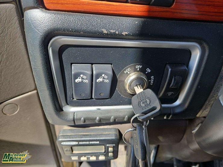 2007-kenworth-t800-image-23