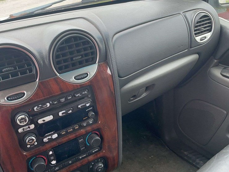 2002-gmc-envoy-image-6