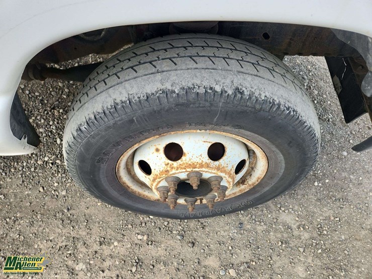 2005-ford-e450-image-27