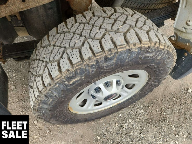 2020-gmc-sierra-2500hd-image-11