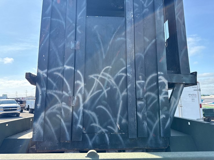 #341-•-army-trailer-w/-deer-blind-inv#-49085-image-13