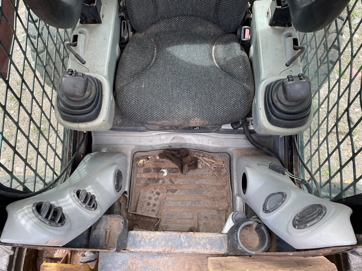 2006-caterpillar-272c-image-39