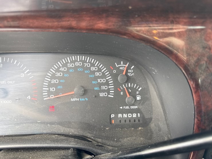 2001-dodge-2500-image-49