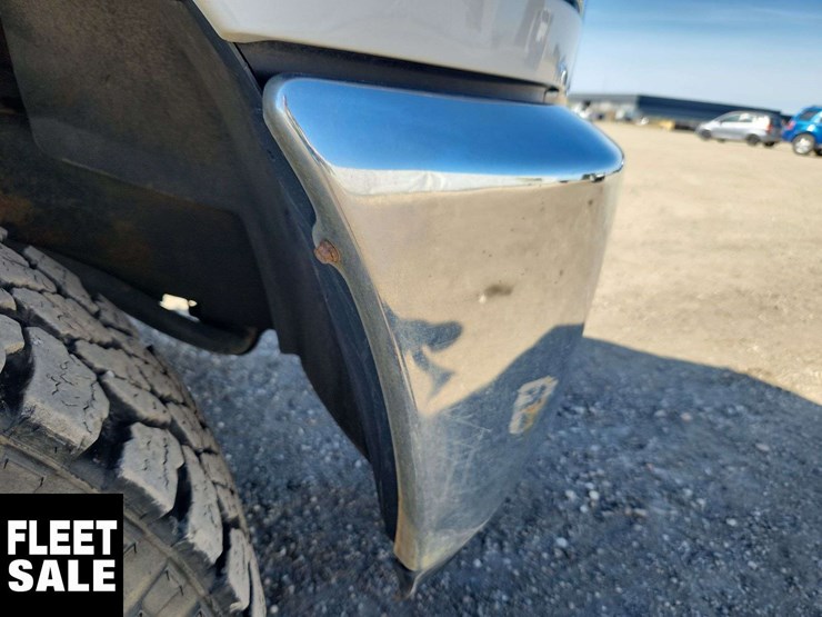 2015-dodge-2500-image-31