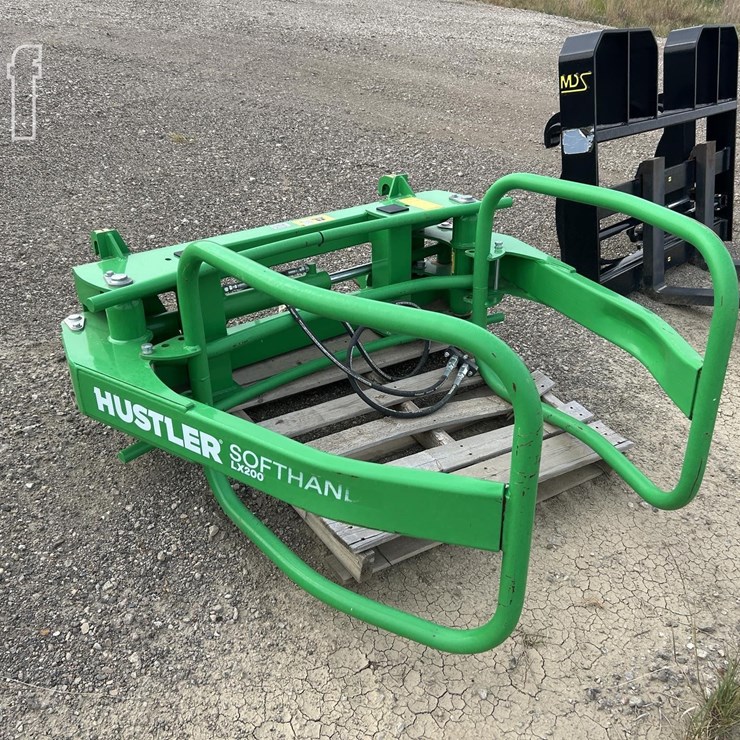 2022 MCHALE LX200 BALE GRABBER 3782