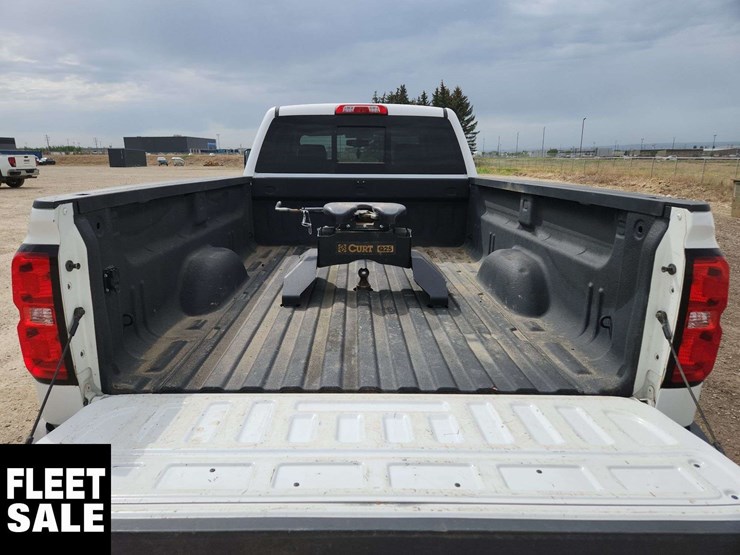 2018-chevrolet-silverado-3500hd-image-9