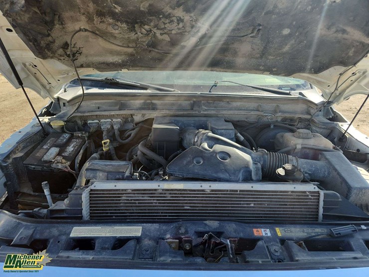 2011-ford-f350-image-27