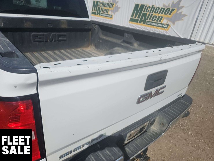 2019-gmc-sierra-2500hd-image-44