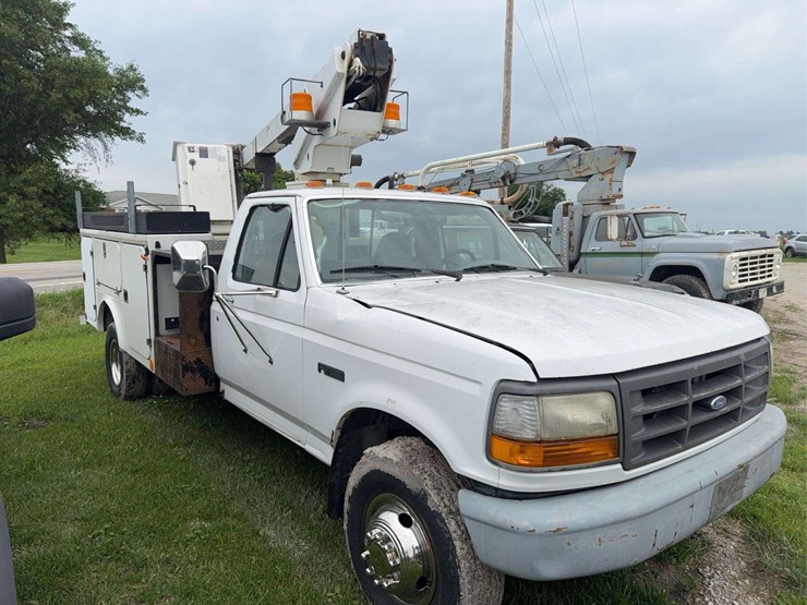 1996-ford-f350-sd-image-2