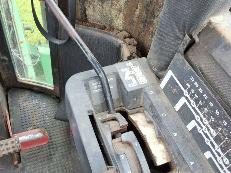 john-deere-8640-image-19