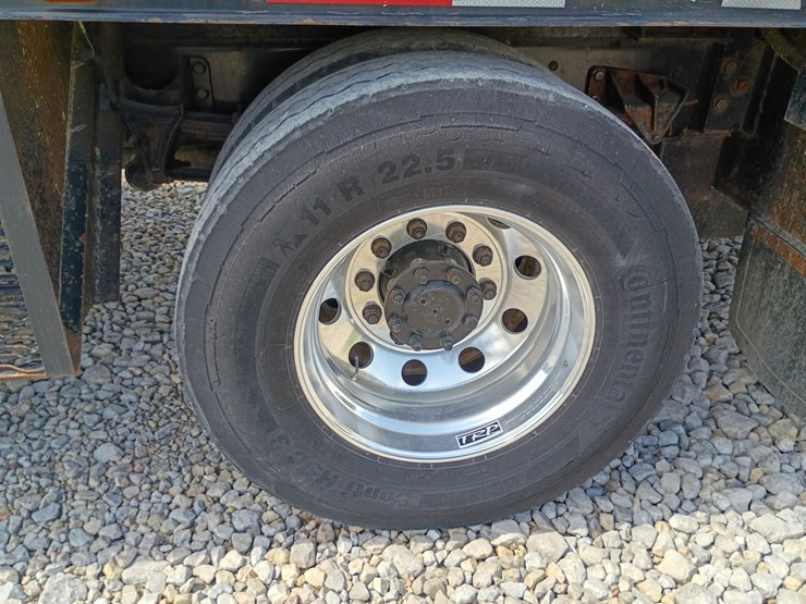 2005-ford-f750-image-108