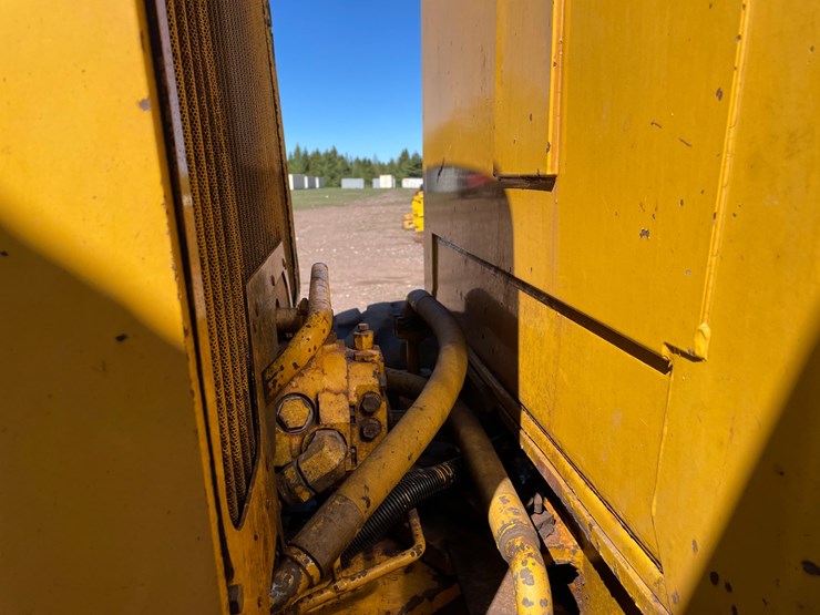 1993-deere-772bh-image-23