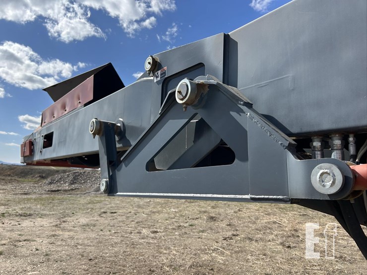 2019-superior-f42x75-image-54