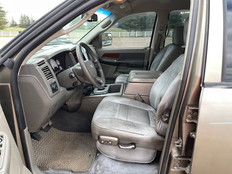 2006-dodge-ram-2500-image-9