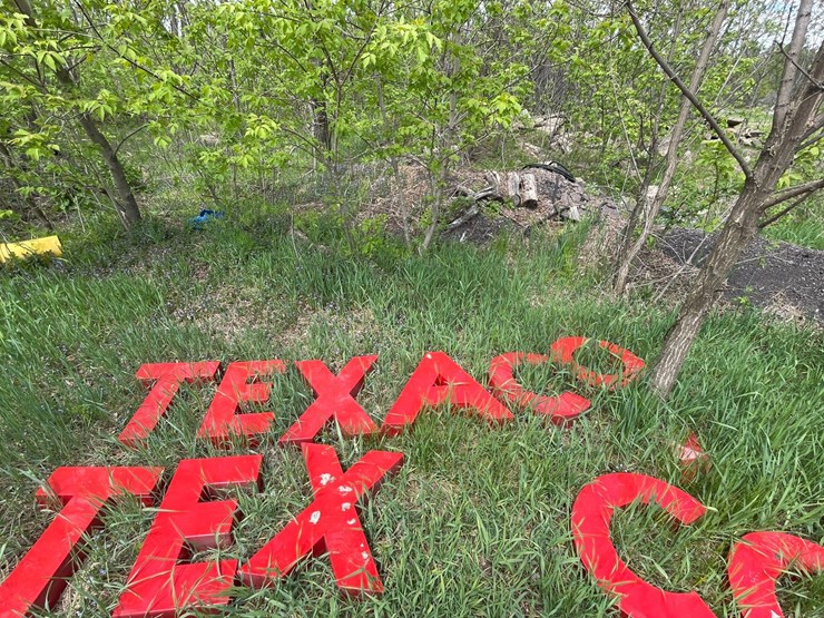 #2885-•-collection-of-plastic-letters-(or)-image-2