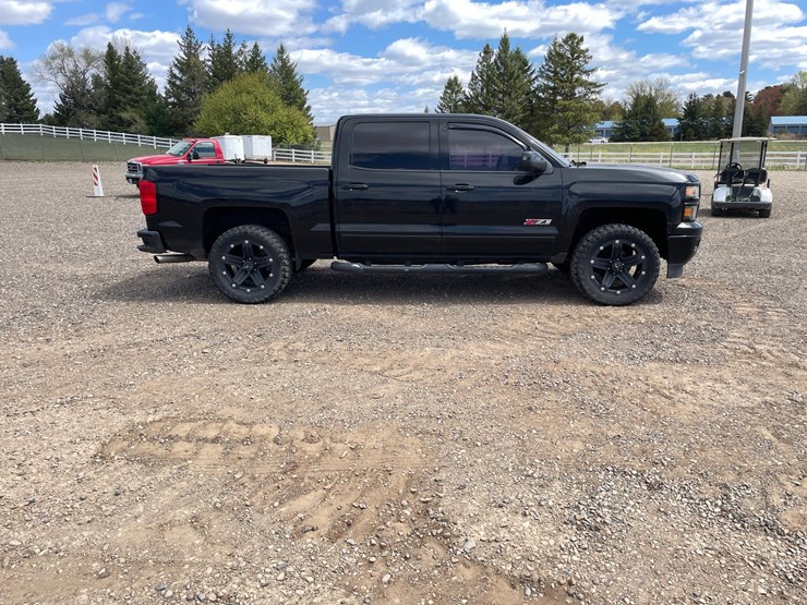 2015-chevrolet-silverado-1500-image-6