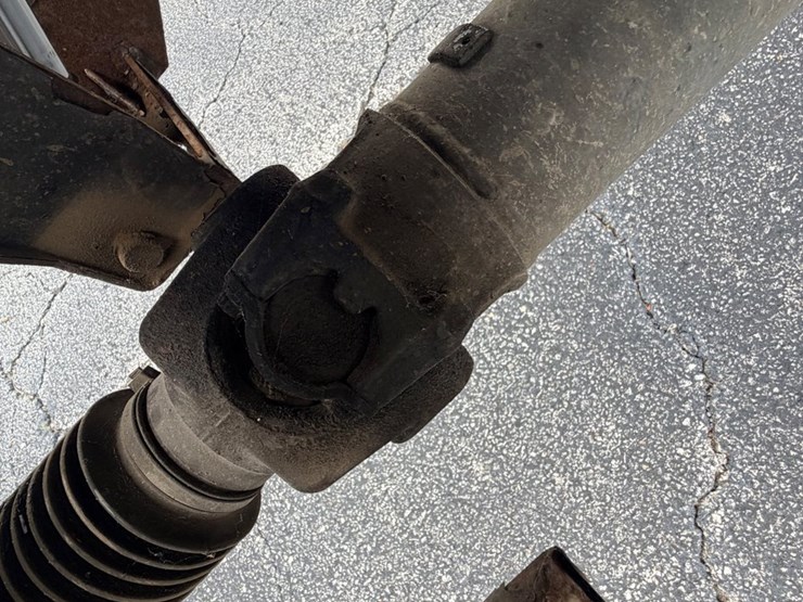 2004-ford-f650-image-56