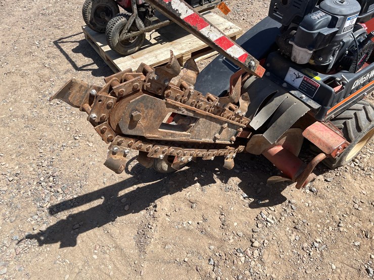 #1018-•-2002-ditch-witch-walk-behind-trencher-image-8
