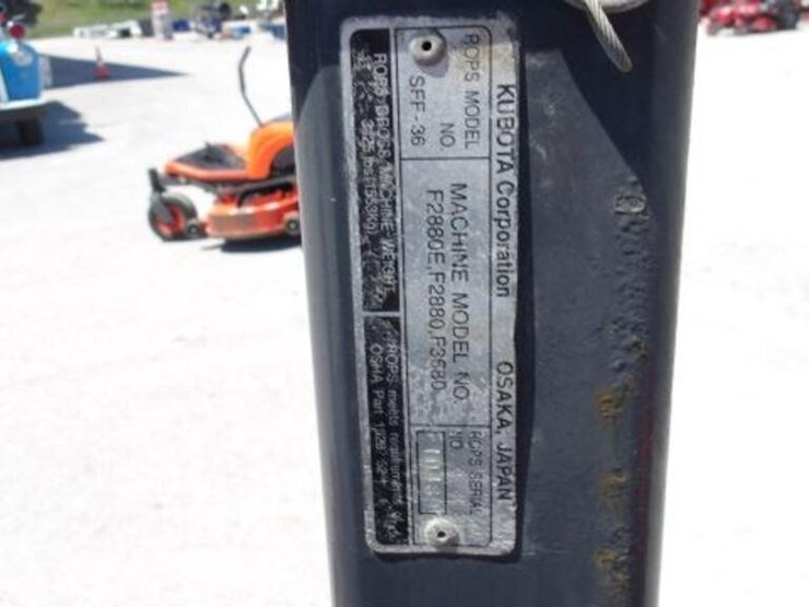 2006-kubota-f3680-image-10