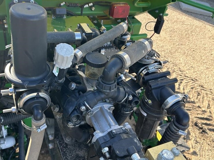 2023-john-deere-db90-image-58