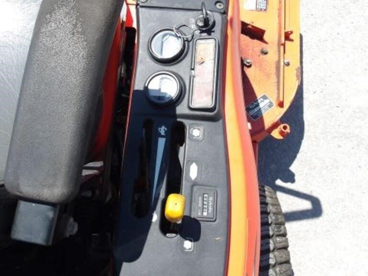 kubota-zd221-image-17