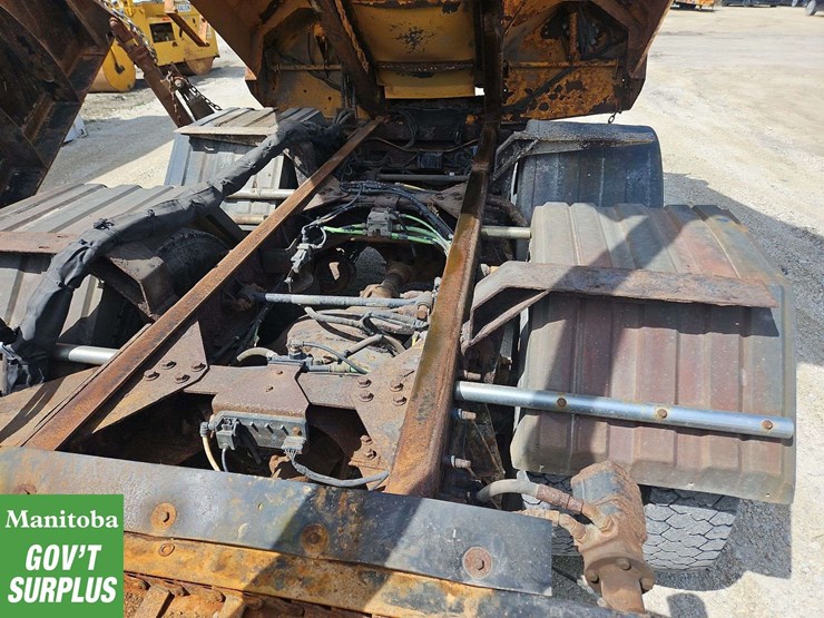 2010-international-workstar-7600-image-42
