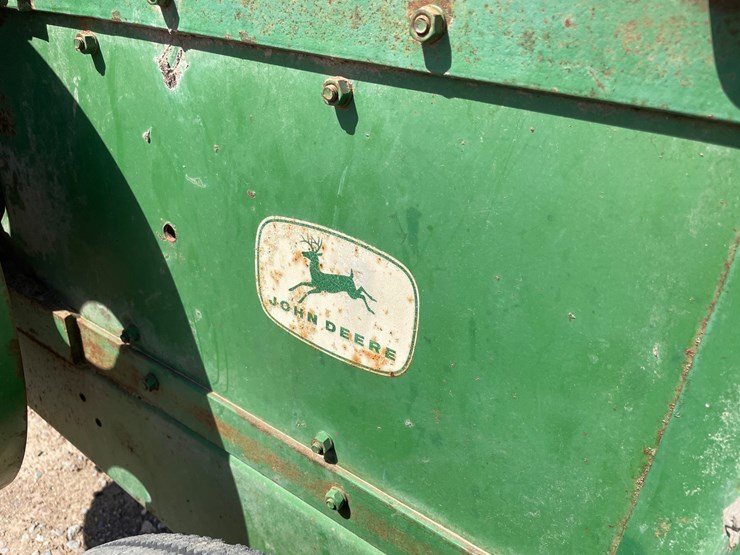 john-deere-14t-image-9