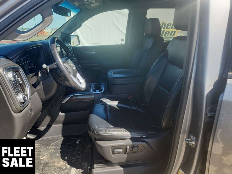 2021-gmc-sierra-1500-image-14