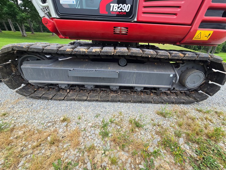 2024-takeuchi-tb290-image-97