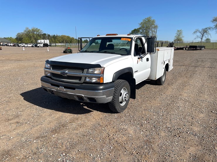 2007-chevrolet-3500-image-1